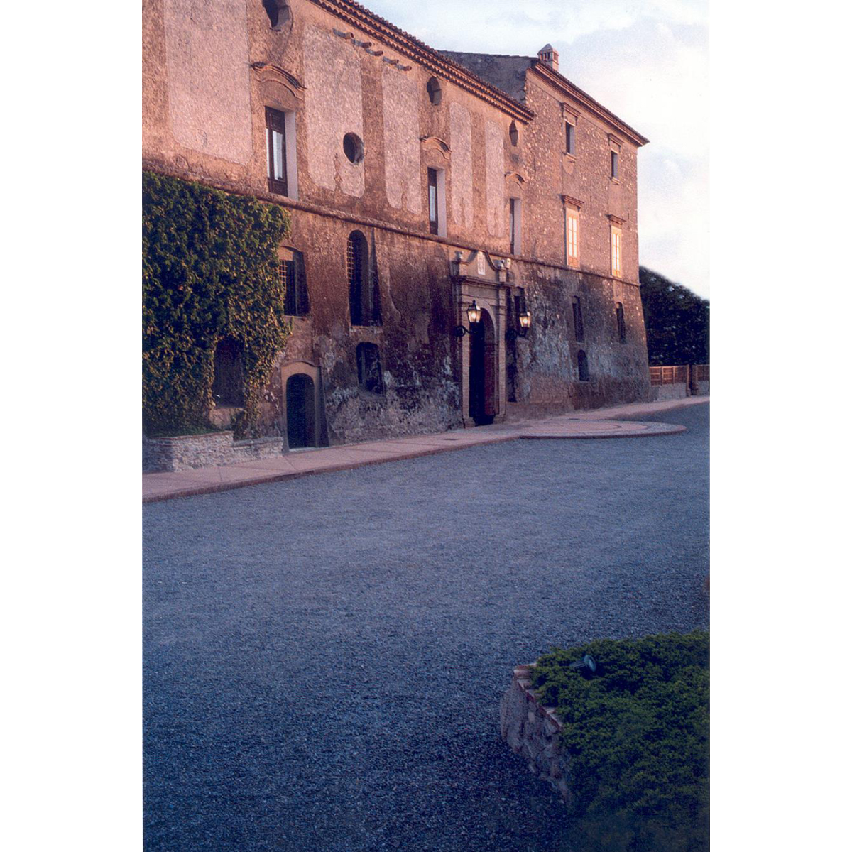 DGT_G_Amarelli_00_quadrata